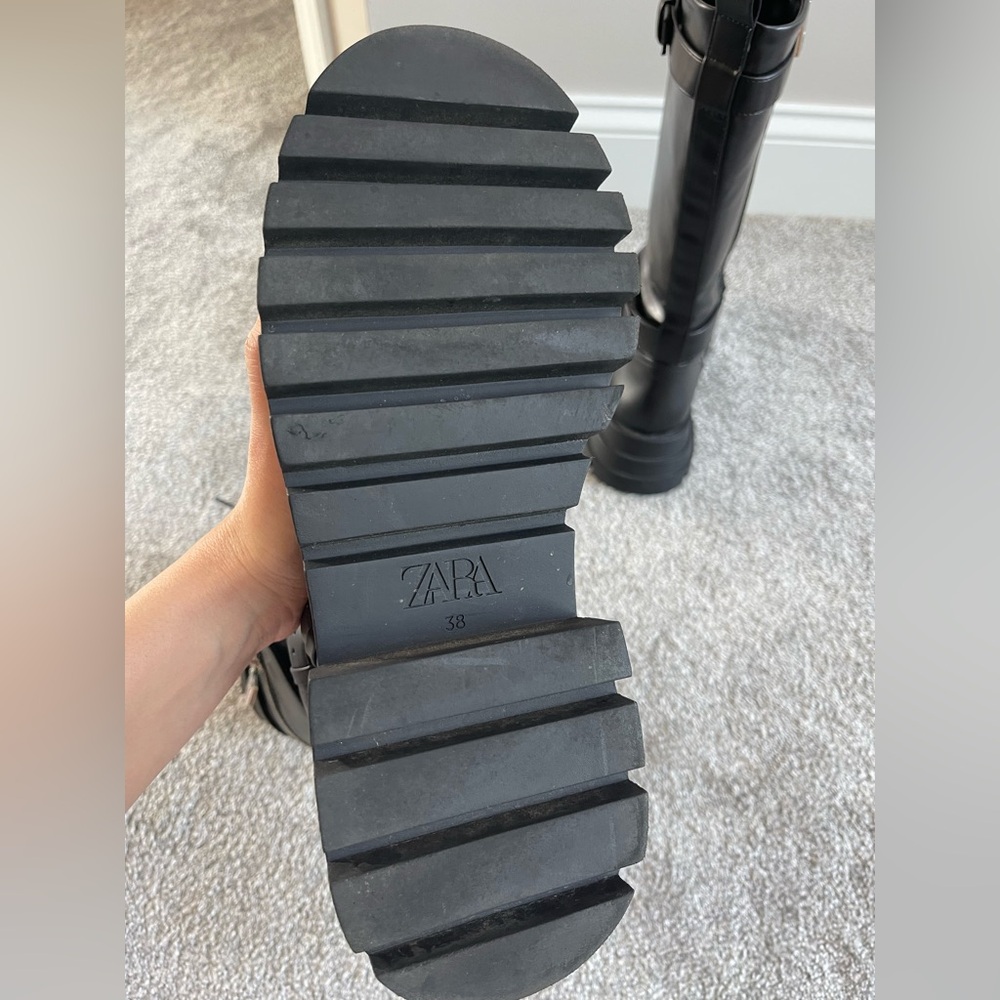 Zara Black Knee-High Lace-Up Boots with Buckles - Picture 4 of 5